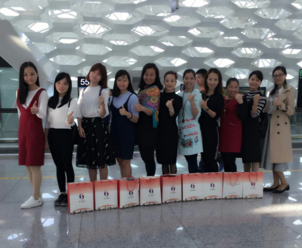 幼教之路，攜手同行 ——記龍華新區(qū)教?學(xué)園長（主任）成都名園浸入式學(xué)習(xí)?