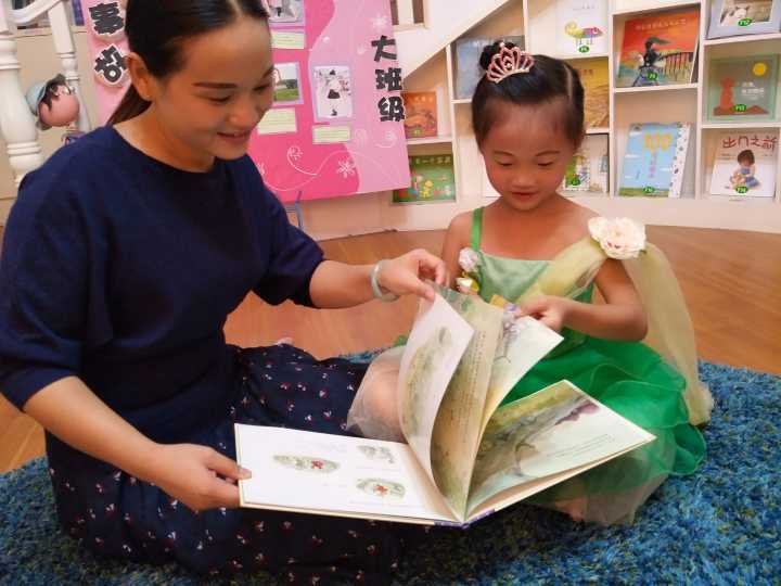 書香校園，閱讀幸福快樂 ——公明第二幼兒園閱讀月系列活動報道