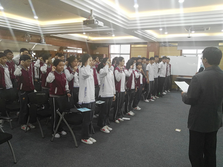 挖潛大會挖潛力，備戰(zhàn)中考備戰(zhàn)忙 ——龍華中英文實(shí)驗(yàn)學(xué)校開展“備戰(zhàn)中考，挖掘潛力”主題備考活動 