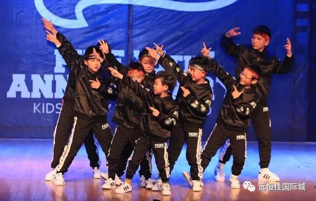 嘿，朋友！跟你們說一個消息.......