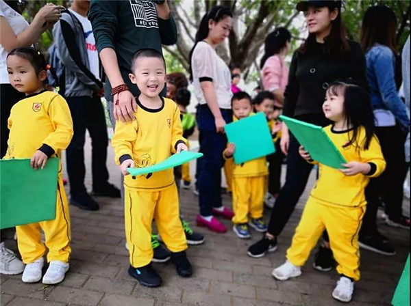 小班組社會(huì)實(shí)踐系列活動(dòng)——嗨！你好！