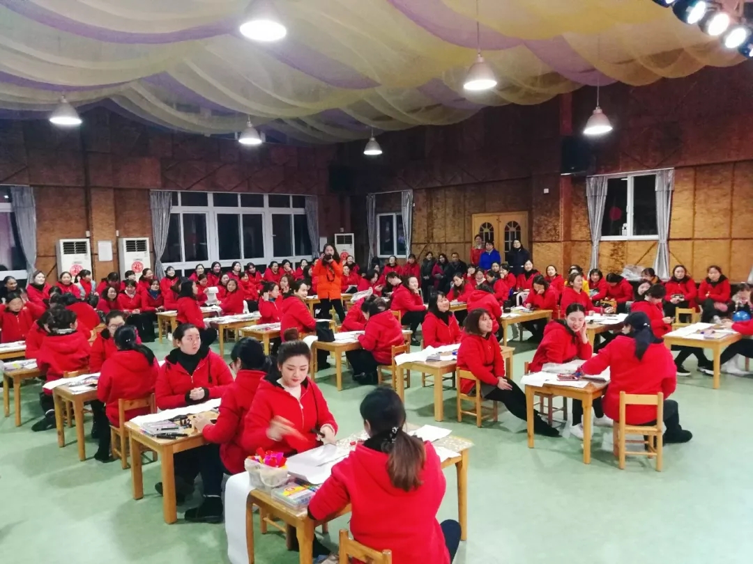 “迎新年，慶元旦”一一遠(yuǎn)恒佳長壽片區(qū)幼兒園元旦工會聯(lián)歡活動