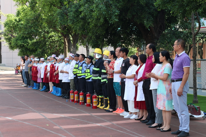 開展消防疏散演練，共創(chuàng)和諧平安校園
